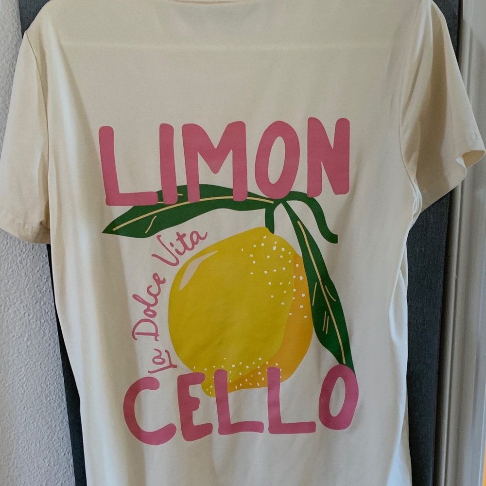 SHEIN Cream Lemon Graphic Tee